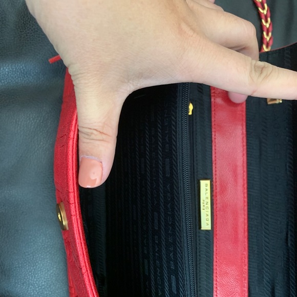 Balenciaga - Picture 1 of 2